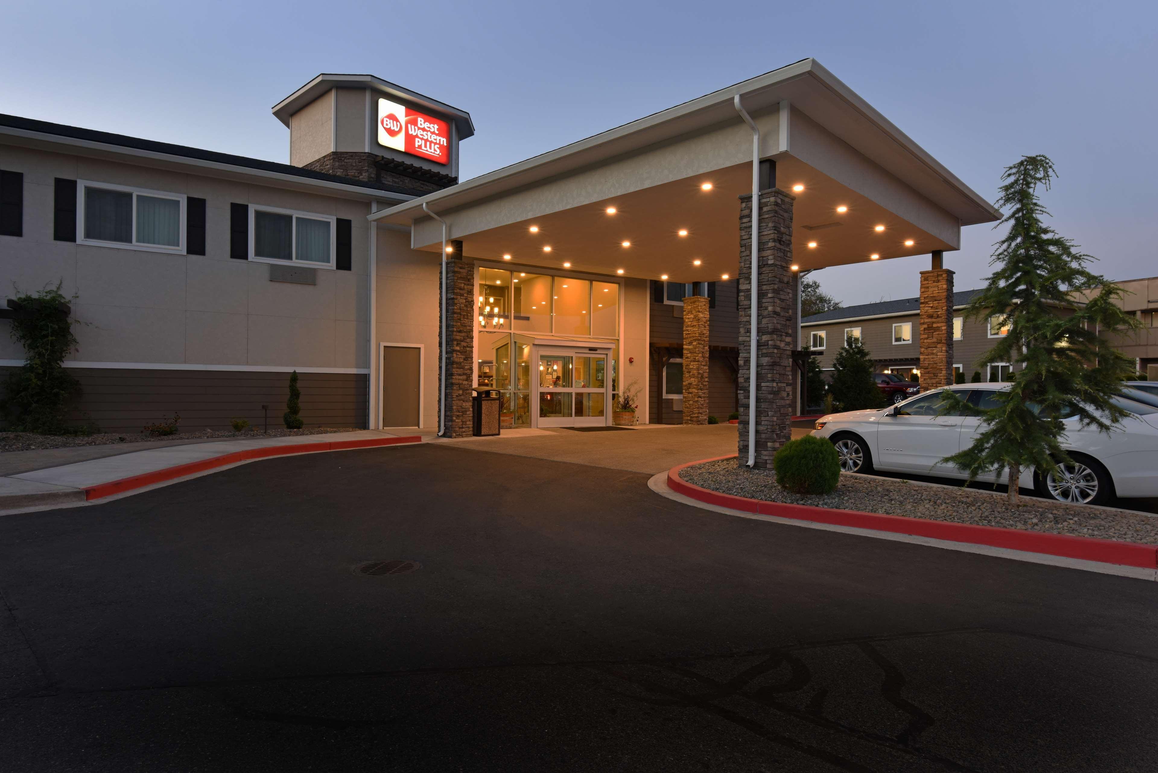 Best Western Plus Vintage Valley Inn Zillah Exterior photo
