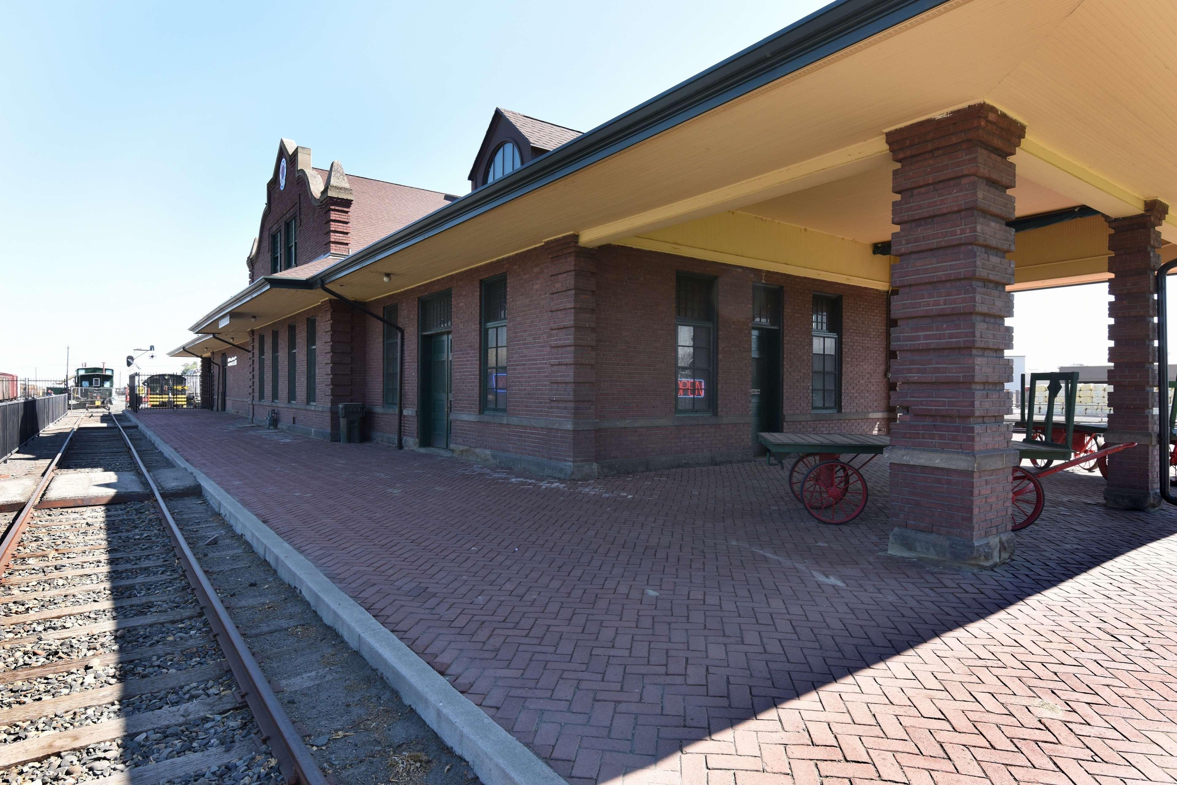 Best Western Plus Vintage Valley Inn Zillah Exterior photo